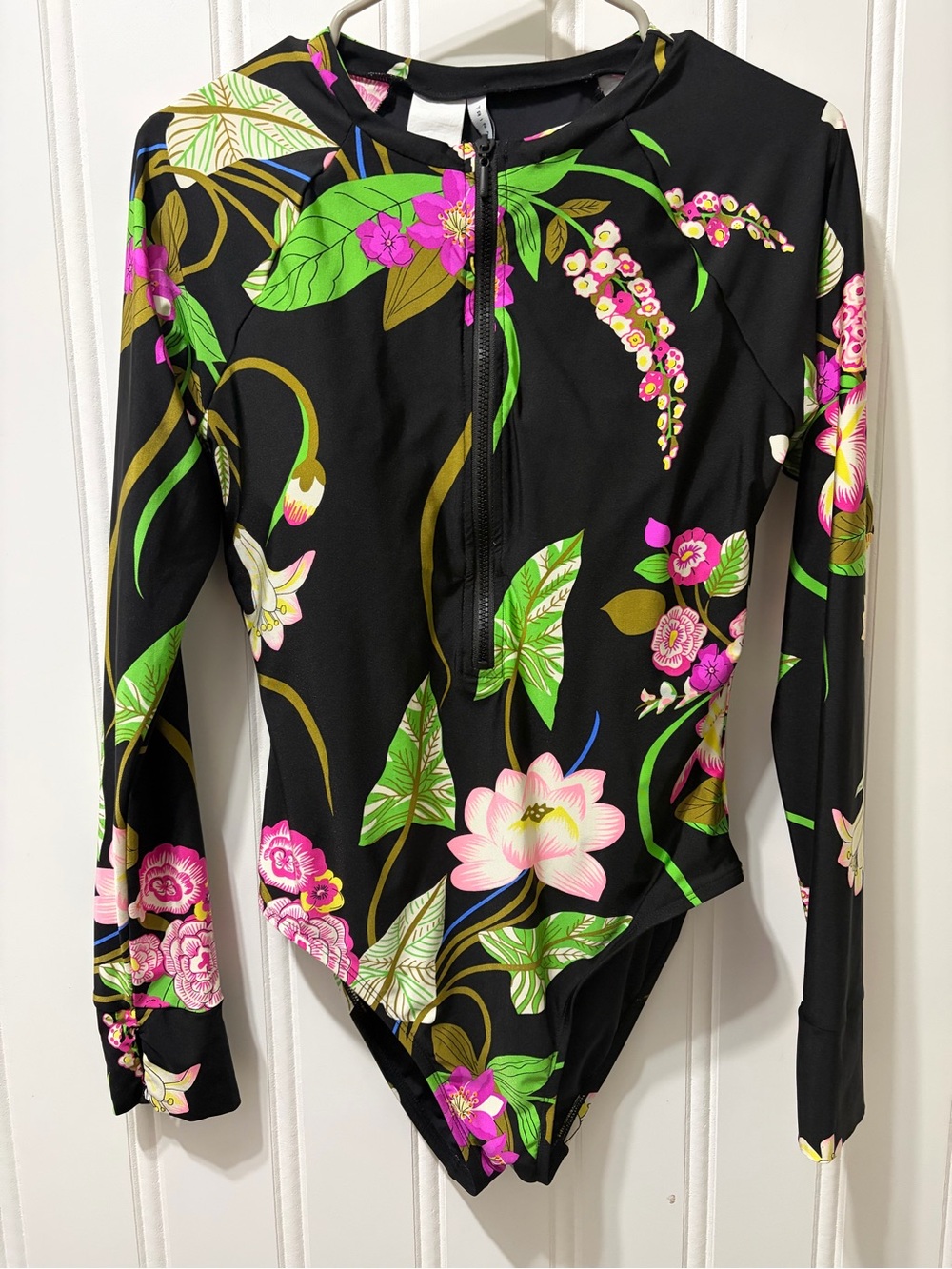 Trina Turk Moonlit Lotus Paddle Suit Padded Size Large